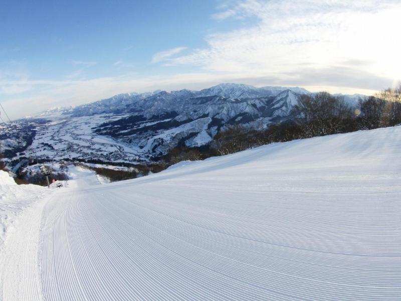 Snowhouse Memorie Hotel-石打丸山 Seki  Esterno foto